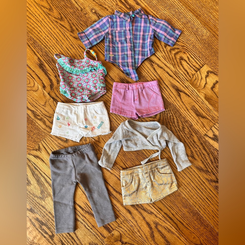 American Girl doll clothing and accessories - Picture 3 of 7